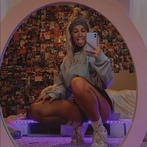 Meet your Posher, Taylor